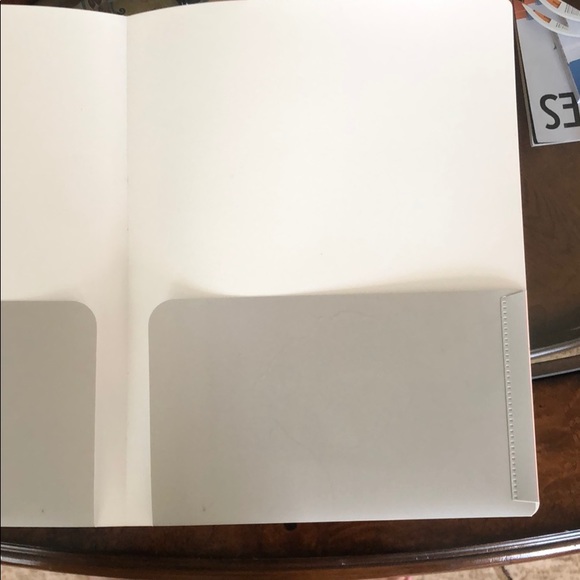 Folder - Picture 3 of 3